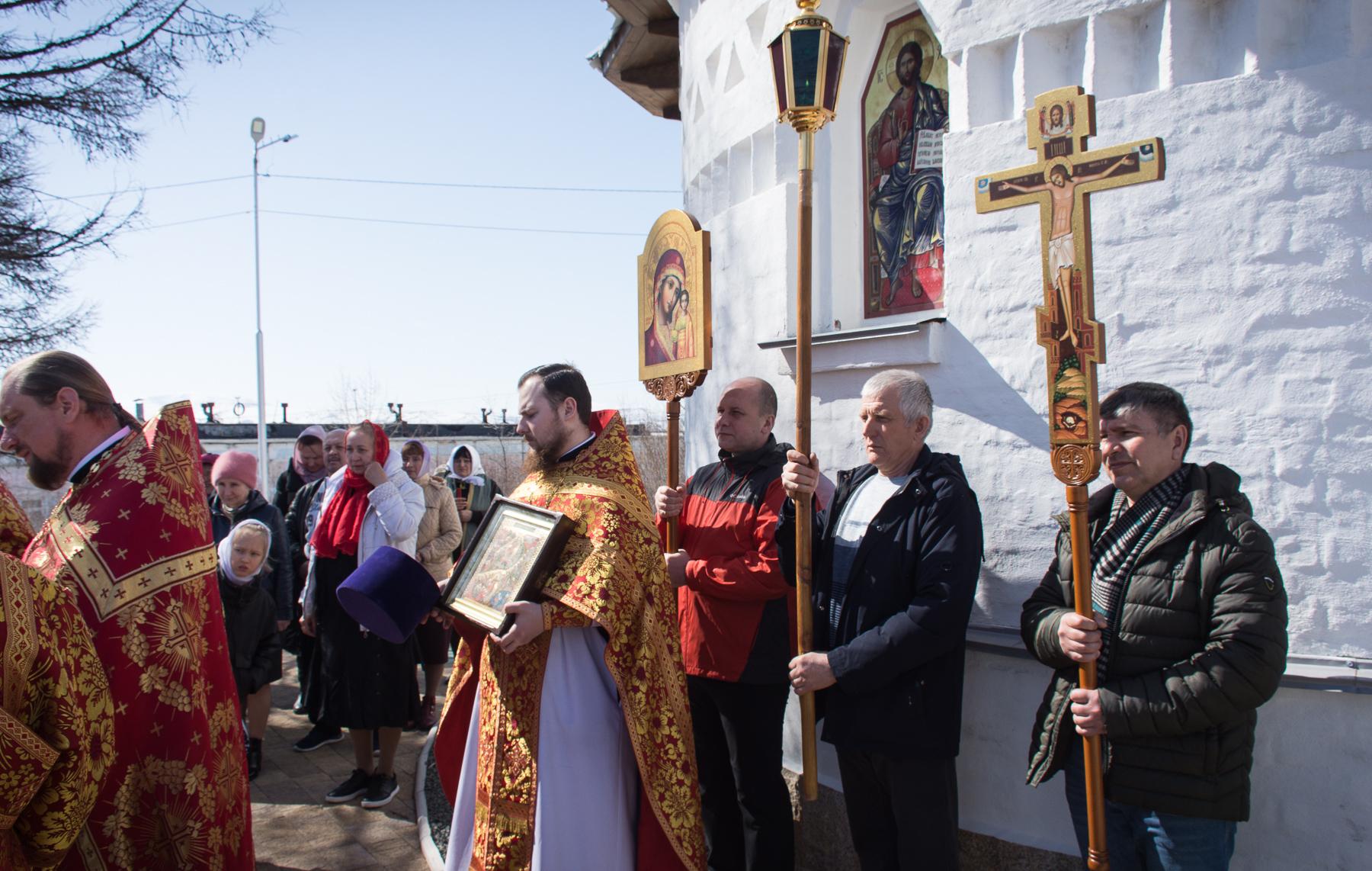 Сокол Магаданская область храм Всецарица